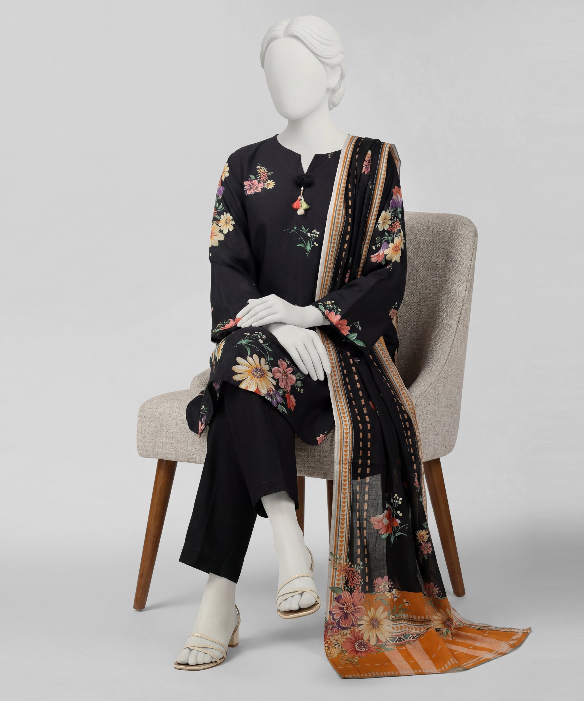 BLACK LAWN 3PC STITCHED | JLS-S-26-639/S GARDEN-3 - Image 2